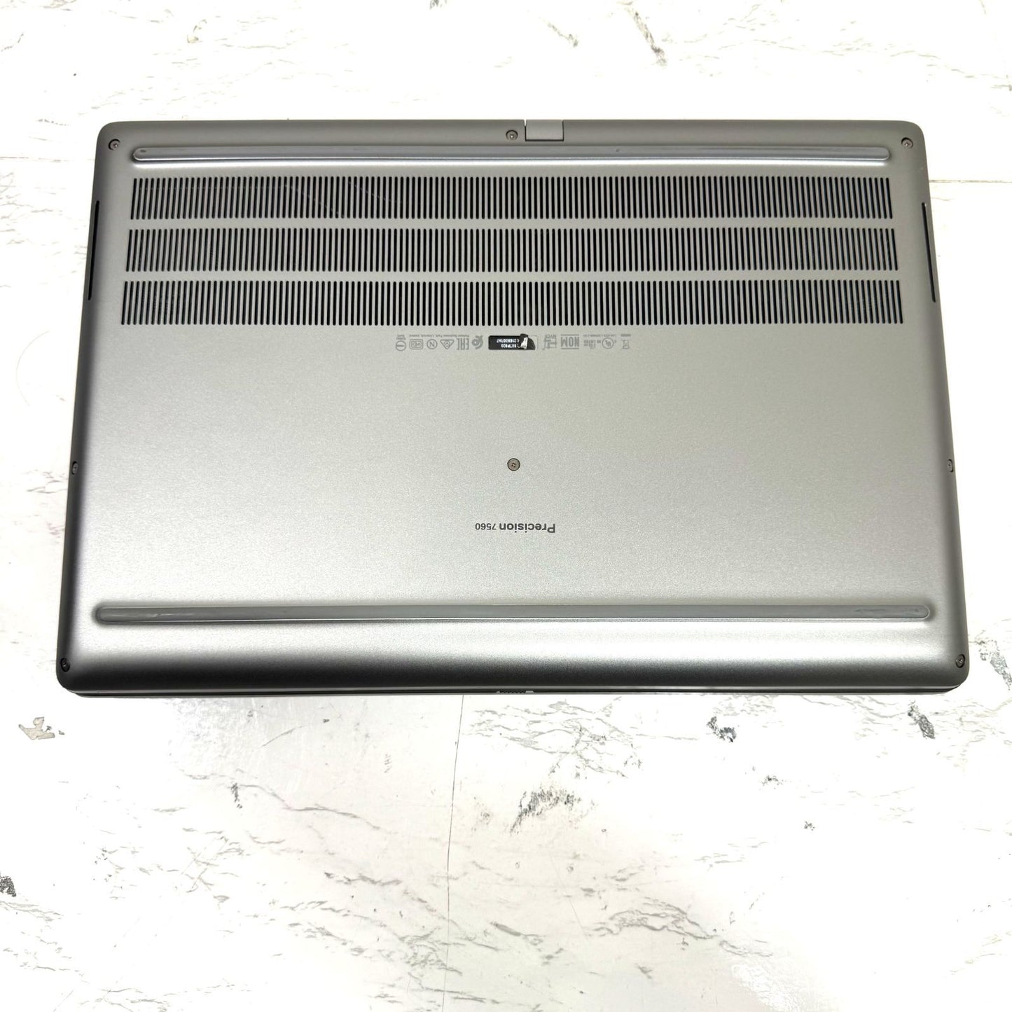 【良品】【1週間保証】DELL Precision / i9 11950H / 64GB / RTX A2000 000444
