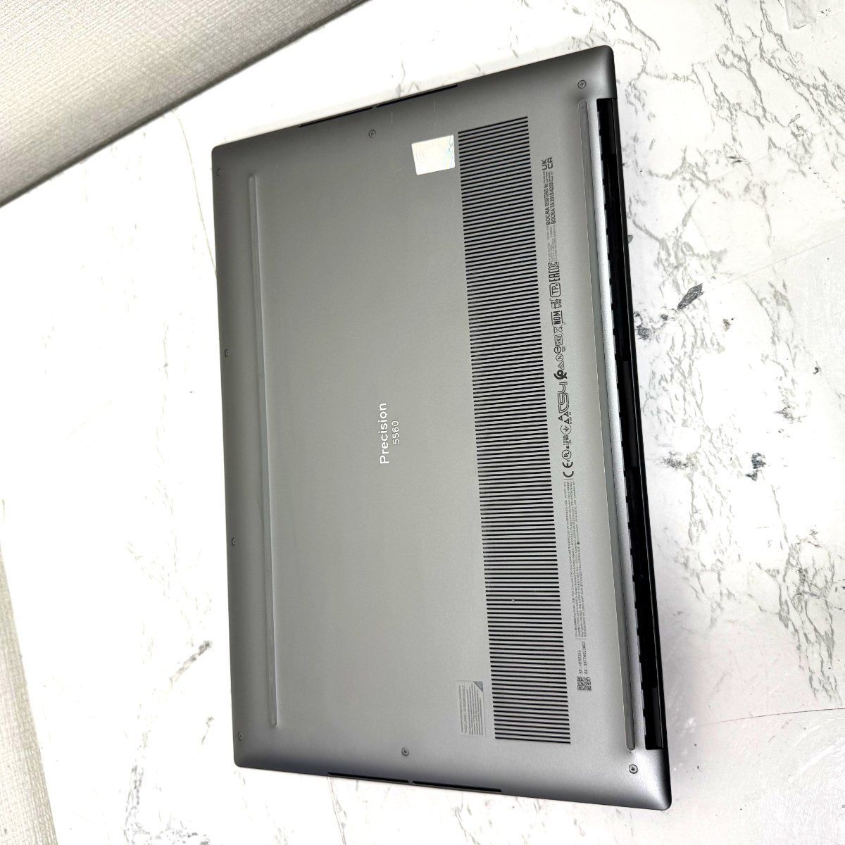 【良品】【1週間保証】Dell Precision / Core i7 11800H / 8GB / 512GB / T1200