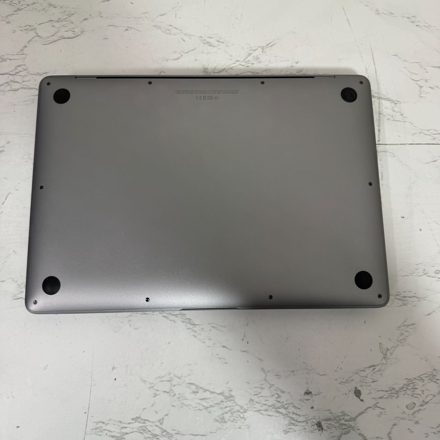 【良品】【1週間保証】MacBook Air 13インチ 2020 / M1 / 16GB / 256GB 001030