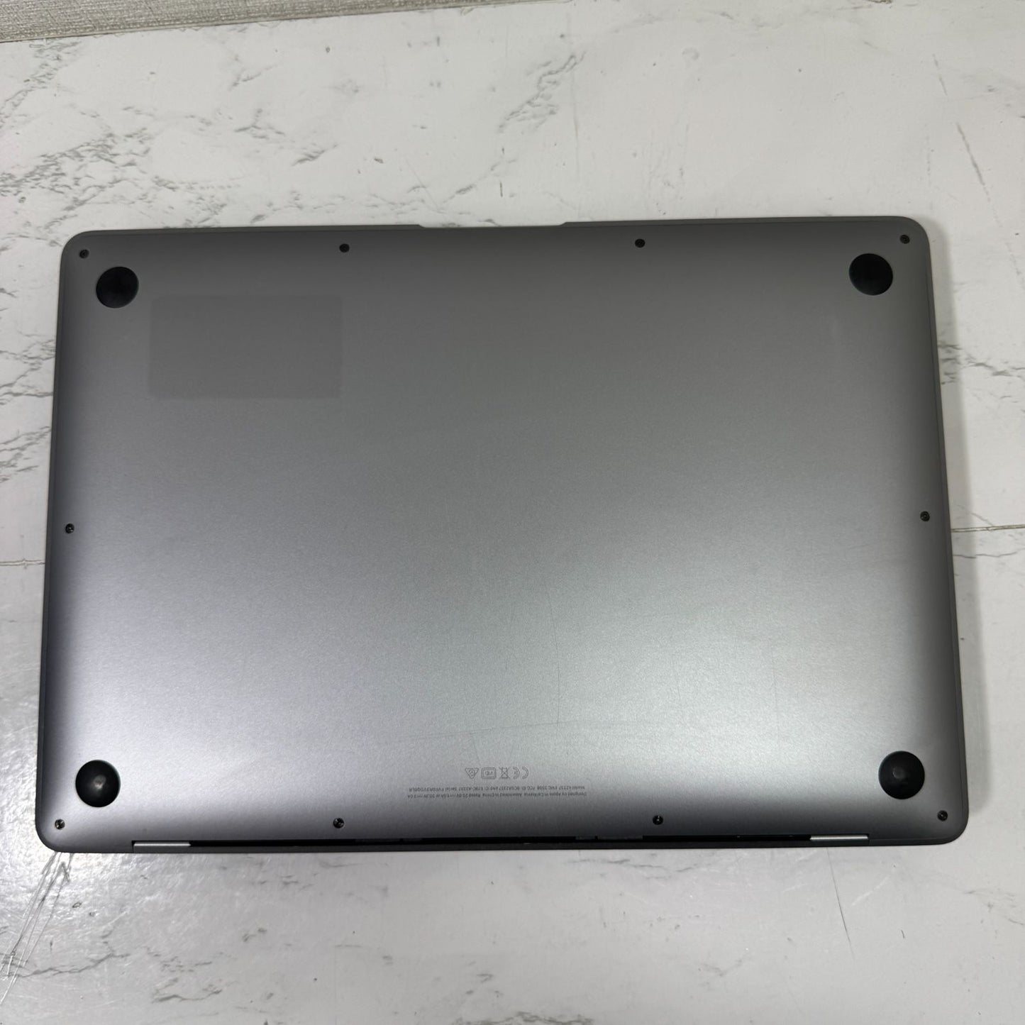 【良品】【1週間保証】MacBook Air 13インチ / 2020 / M1 / 16GB / 256GB 194121