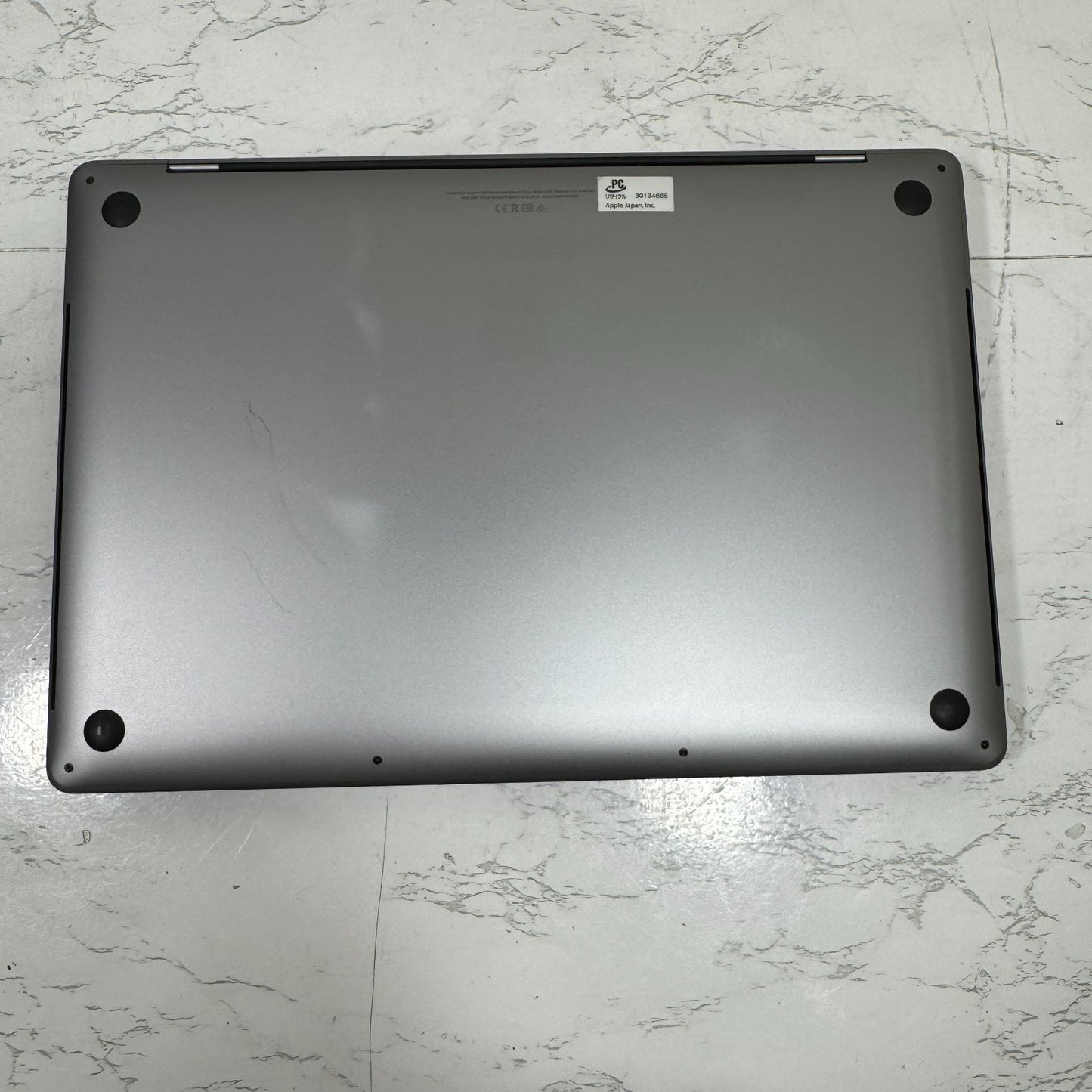 【裏傷あり】【1週間保証】MacBook Pro 16インチ / 2019 / Core i9 9980HK / 32GB / 1TB 191339