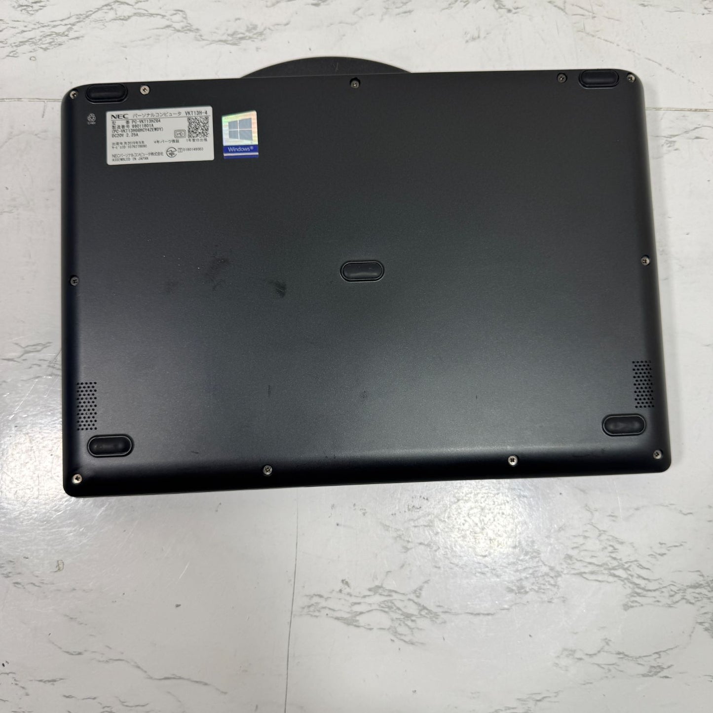 【美品】【1週間保証】NEC VersaPro UltraLite タイプVH VKT13/H-4 / Core i5 8200Y / 8GB / 128GB 001180
