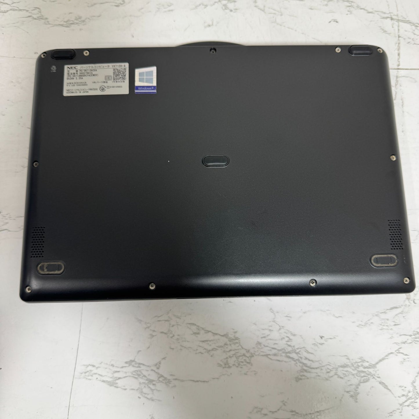 【良品】【1週間保証】NEC VersaPro UltraLite タイプVH VKT13/H-4 / Core i5 8200Y / 8GB / 128GB 001182