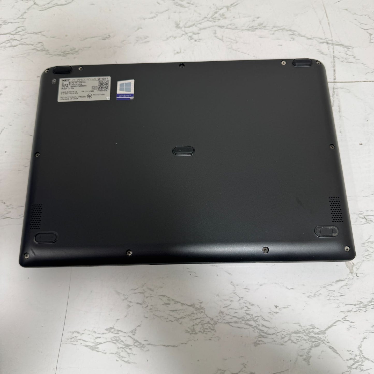 【良品】【1週間保証】NEC VersaPro UltraLite タイプVH VKT13/H-4 / Core i5 8200Y / 8GB / 128GB 001192