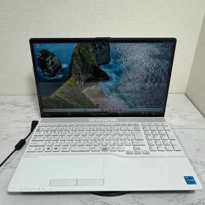 【良品】【初期不良1週間対応】Fujitsu LIFEBOOK AH45/G2 / Core i3 1115G4 / 8GB / 256GB 629344