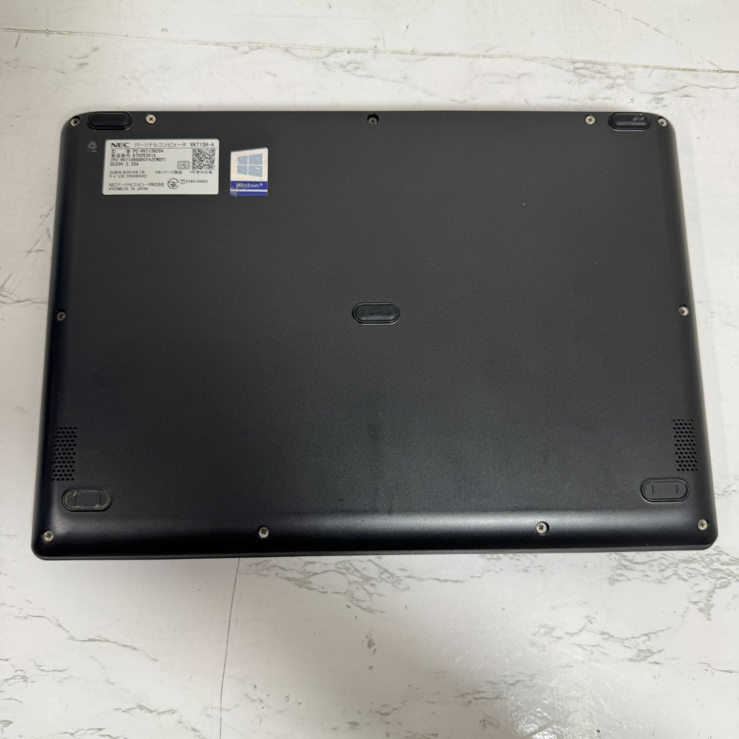 【美品】【1週間保証】NEC VersaPro UltraLite タイプVH VKT13/H-4 / Core i5 8200Y / 8GB / 128GB 001171