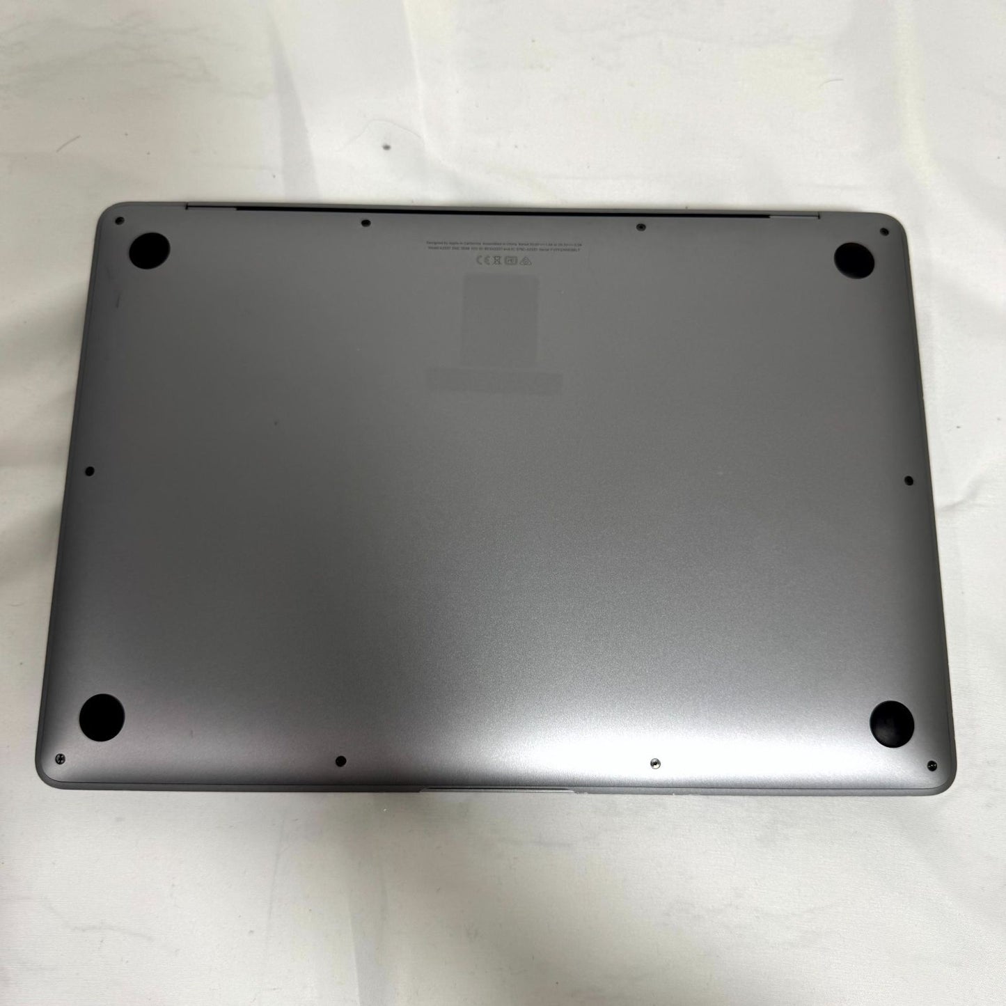 【傷あり】【1週間保証】MacBook Air 13インチ / 2020 / M1 / 16GB / 512GB 191402