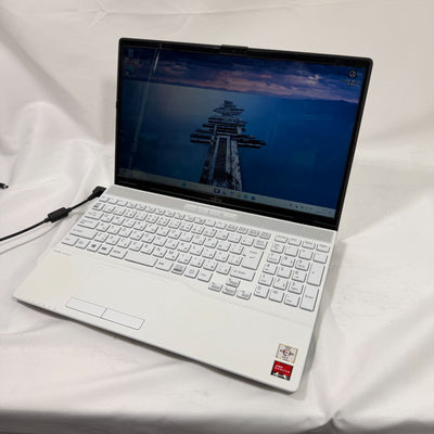 【良品】【初期不良1週間対応】Fujitsu FMV LIFEBOOK AH42/E1 / Athlon Gold 3150U / 4GB / 256GB