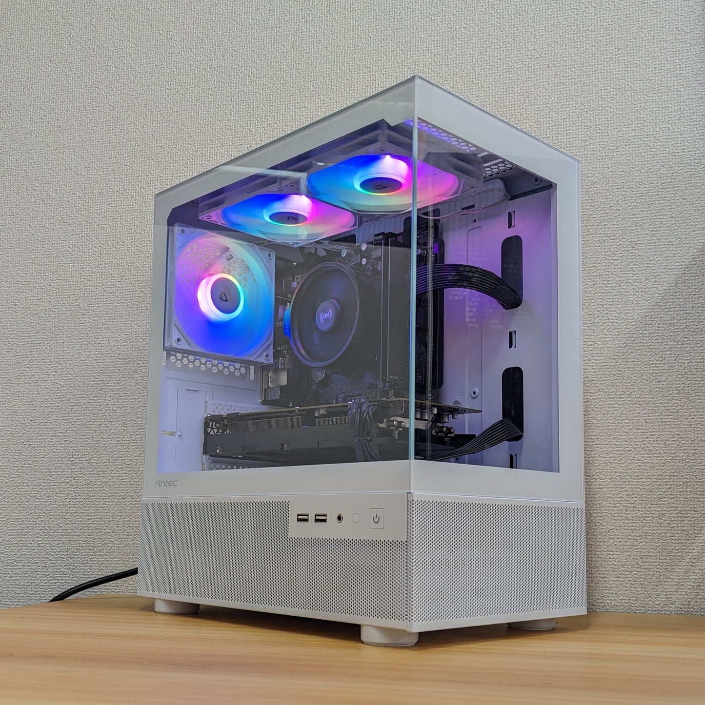【フルセットモデル】【中古】【GPUアップグレード可能】【CX200M WH】GTX1070 Ryzen 5 2600