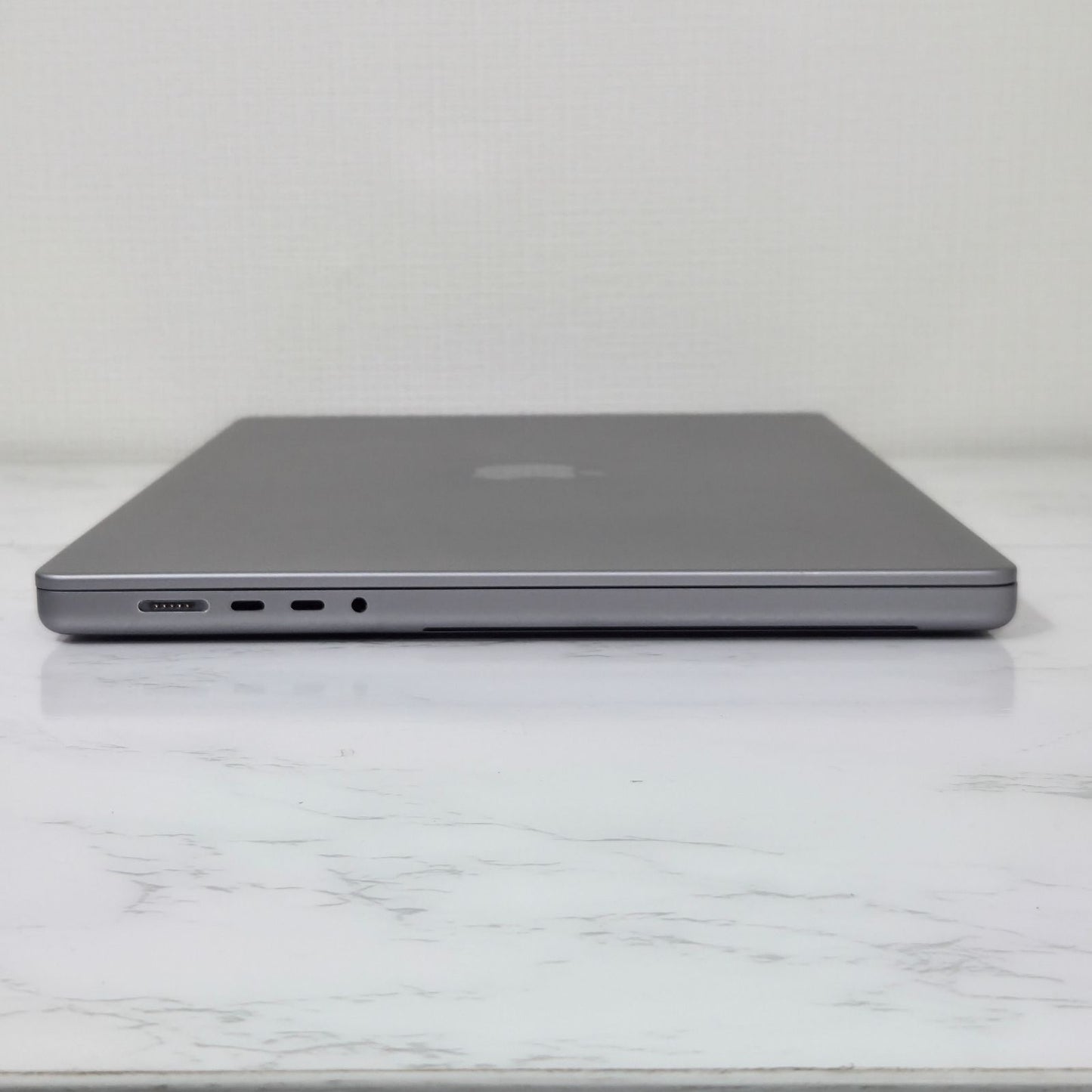 【良品】【1週間保証】Apple MacBook Pro 16 2021 / M1 Max / RAM 32GB / SSD 1TB / GPU32コア / 充放電回数 : 298 ⑥