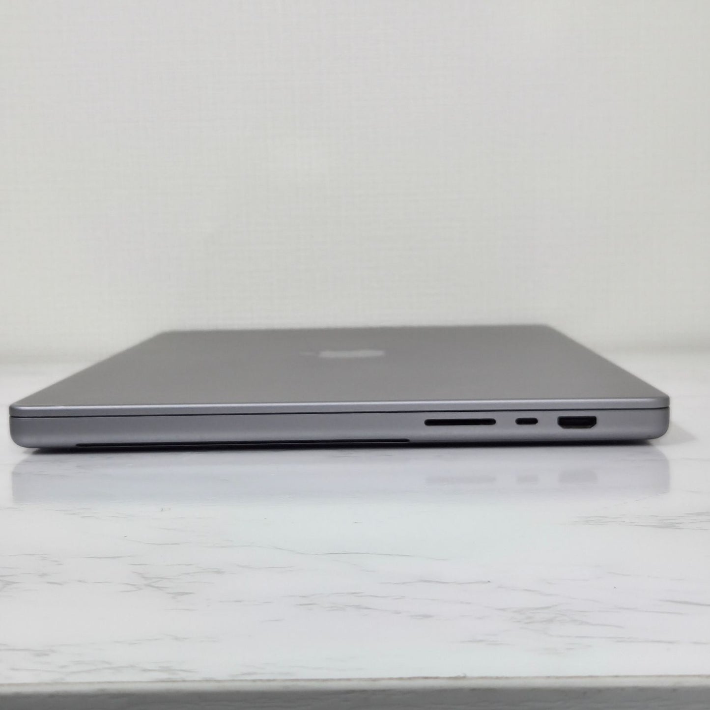 【良品】【1週間保証】Apple MacBook Pro 16 2021 / M1 Max / RAM 32GB / SSD 1TB / GPU32コア / 充放電回数 : 298 ⑥