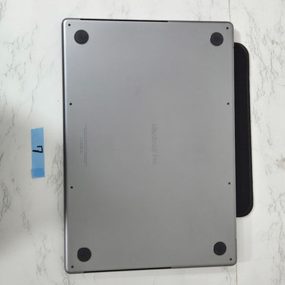 【良品】【1週間保証】Apple MacBook Pro 16 2021 / M1 Max / RAM 32GB / SSD 1TB / GPU32コア / 充放電回数 : 263 ⑦