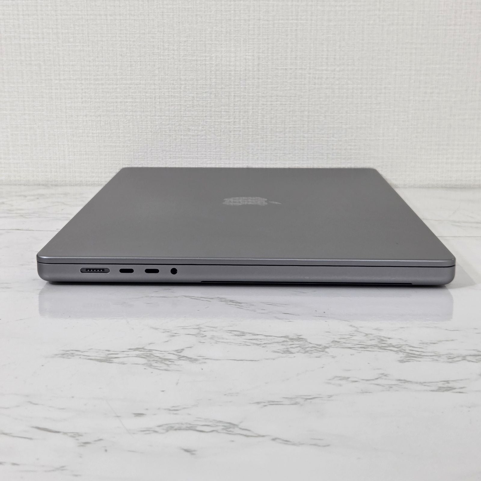 【良品】【1週間保証】Apple MacBook Pro 16 2021 / M1 Max / RAM 32GB / SSD 1TB / GPU32コア / 充放電回数 : 149 ⑬