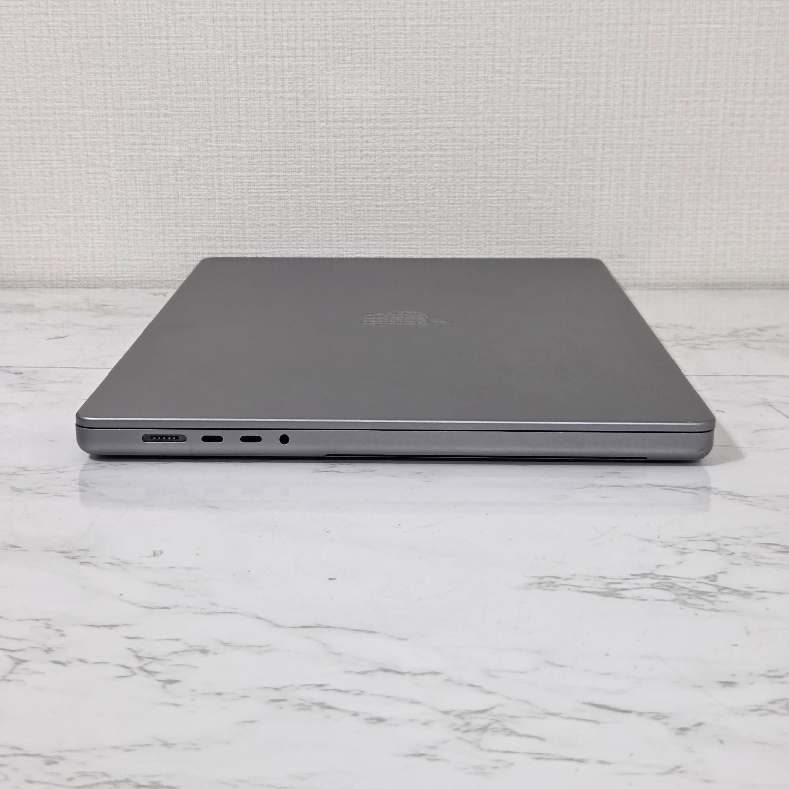 【1週間保証】Apple MacBook Pro 16 2021 / M1 Max / RAM 32GB / SSD 1TB / GPU32コア / 充放電回数 : 212 ⑱