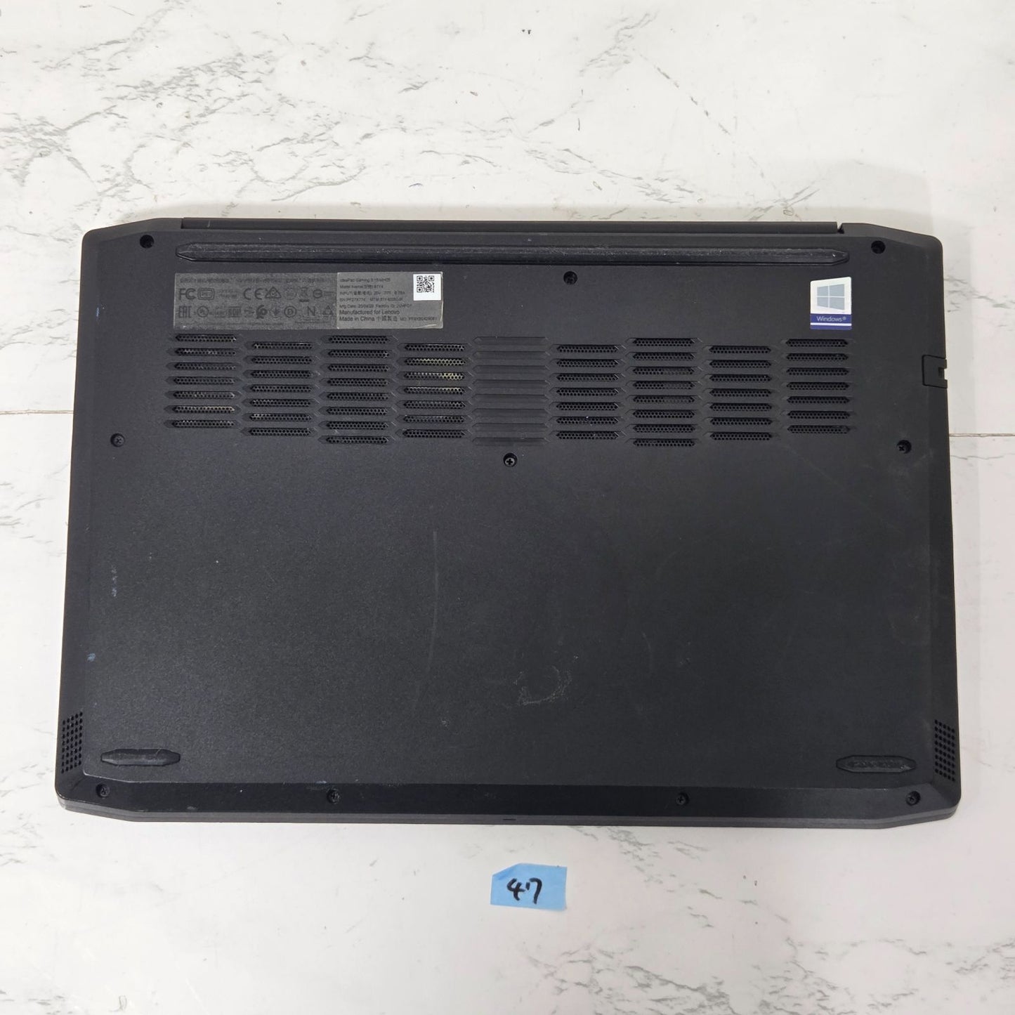 【キー欠損】【1週間保証】Lenovo IdeaPad Gaming 3 15IMH05 / Core i7-10750H / メモリ8GB / SSD256GB＋HDD1TB / GTX 1650 / Windows 11 / ゲーミングノート