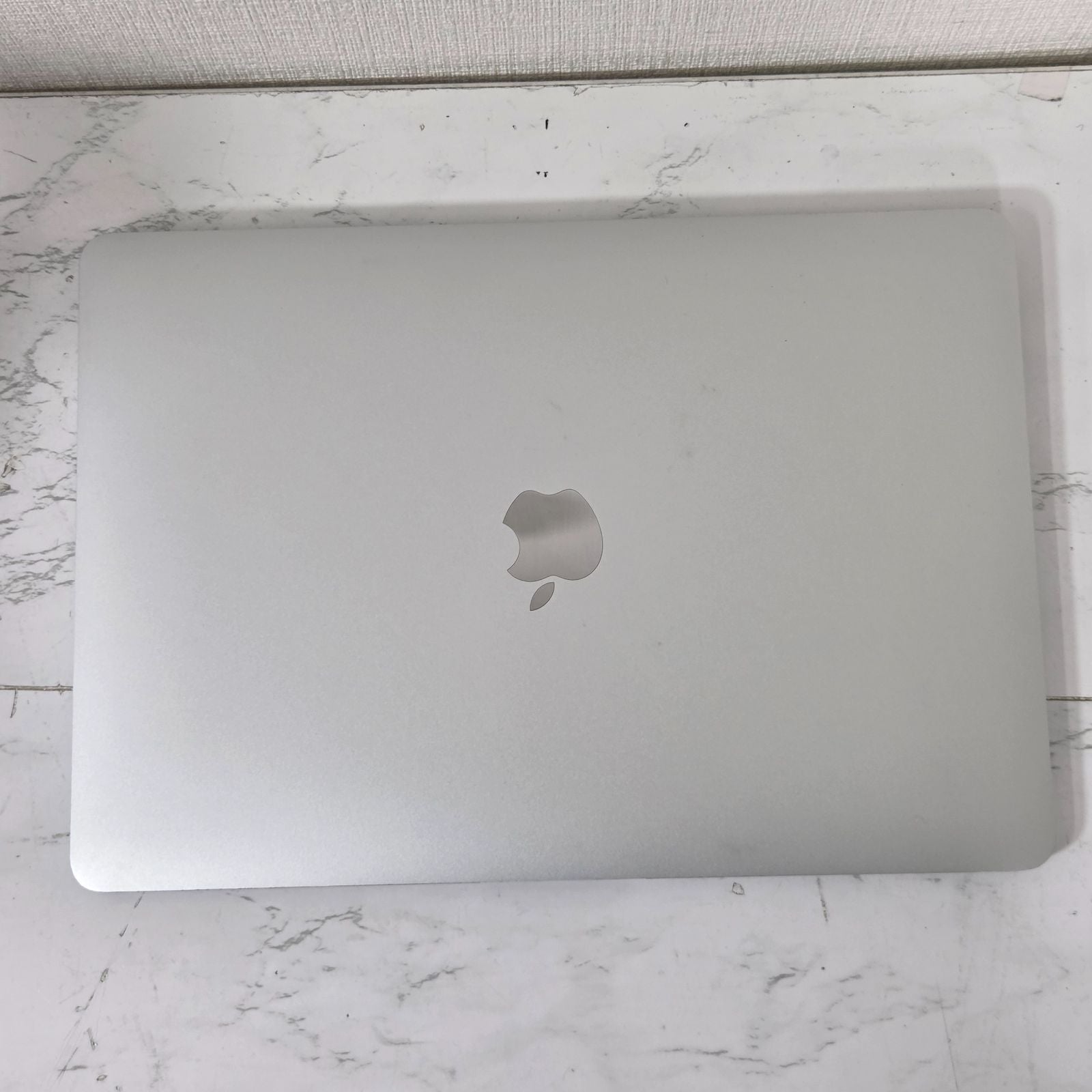 【液晶割れ】【ジャンク】MacBook Air M1 2020 / 8GB / 256GB　52