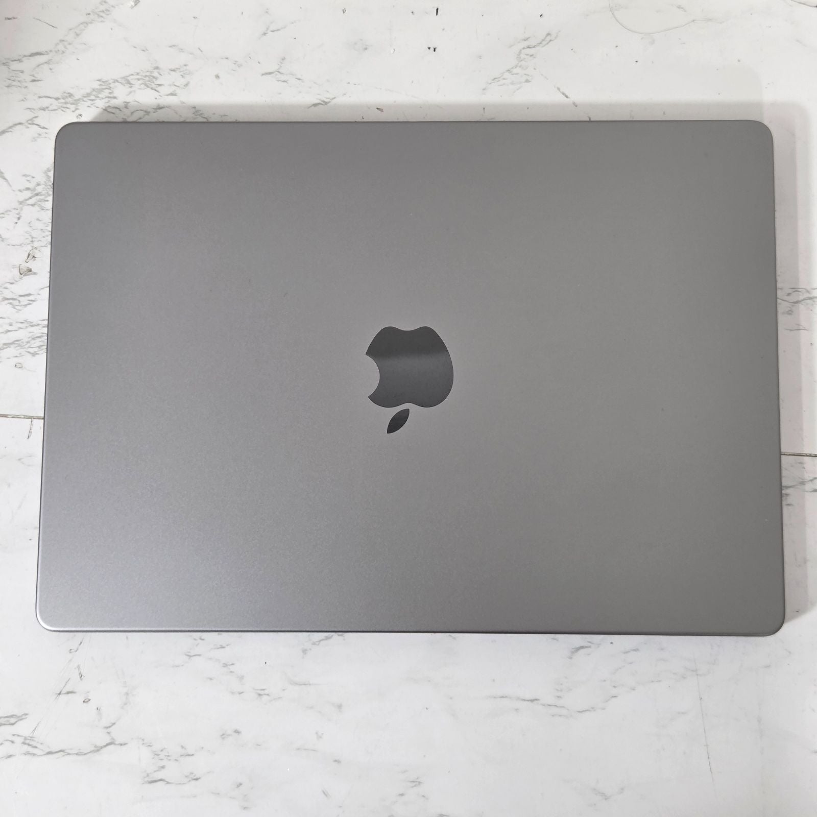 【良品】【１週間保証】MacBook Pro 14インチ 2021 / Apple M1 Max / 32GB / SSD 512GB