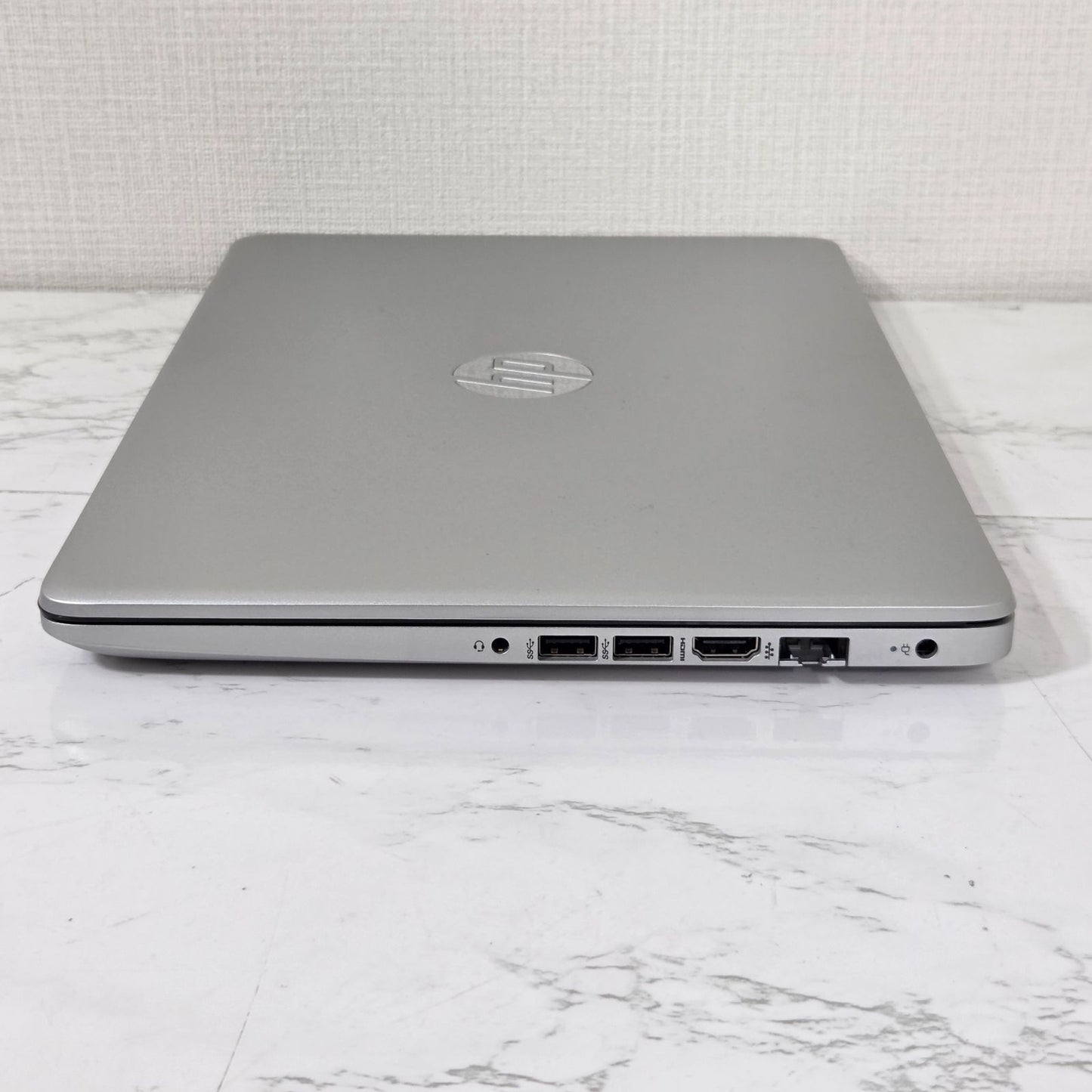 【美品】【1週間保証】HP Laptop 14-dk / AMD Ryzen 3 3200U / メモリ8GB / SSD256GB / Radeon Vega Graphics / 14インチFHD