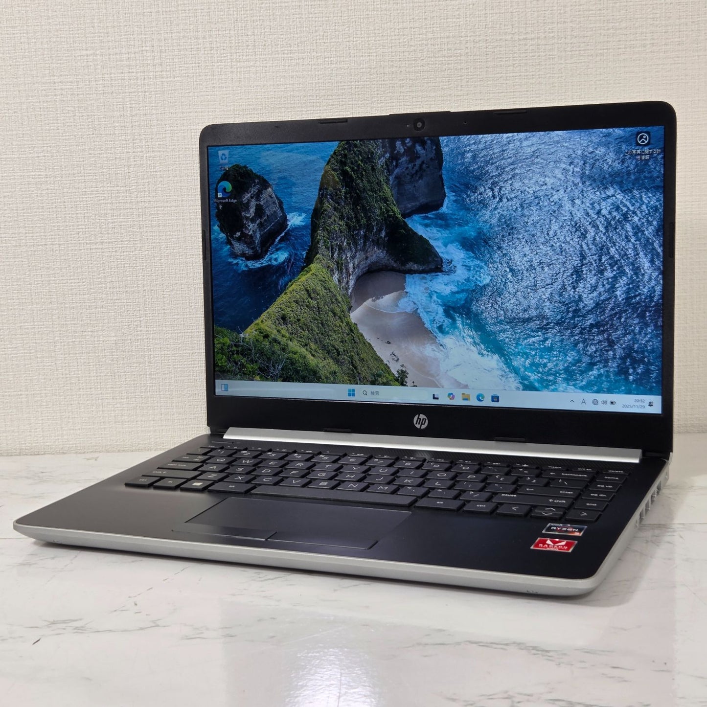 【美品】【1週間保証】HP Laptop 14-dk / AMD Ryzen 3 3200U / メモリ8GB / SSD256GB / Radeon Vega Graphics / 14インチFHD