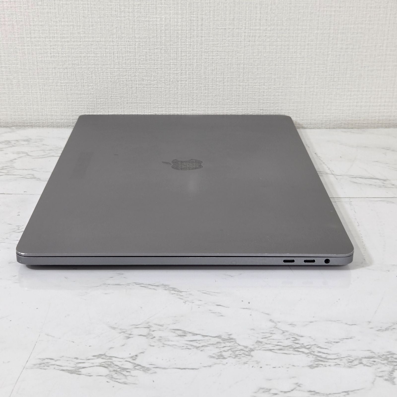 【傷あり】【1週間保証】MacBook Pro 16-inch 2019 / Core i9（2019） / 32GB / 1TB / Radeon Pro 5500M / 充放電回数：809