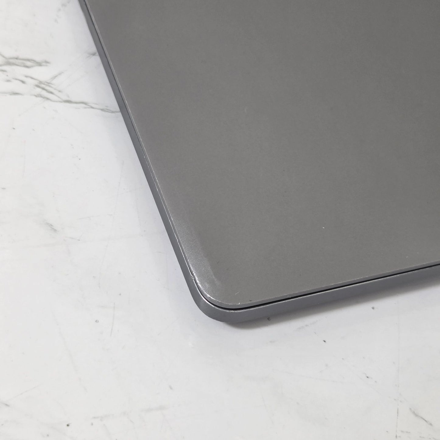【傷あり】【1週間保証】MacBook Pro 16-inch 2019 / Core i9（2019） / 32GB / 1TB / Radeon Pro 5500M / 充放電回数：809