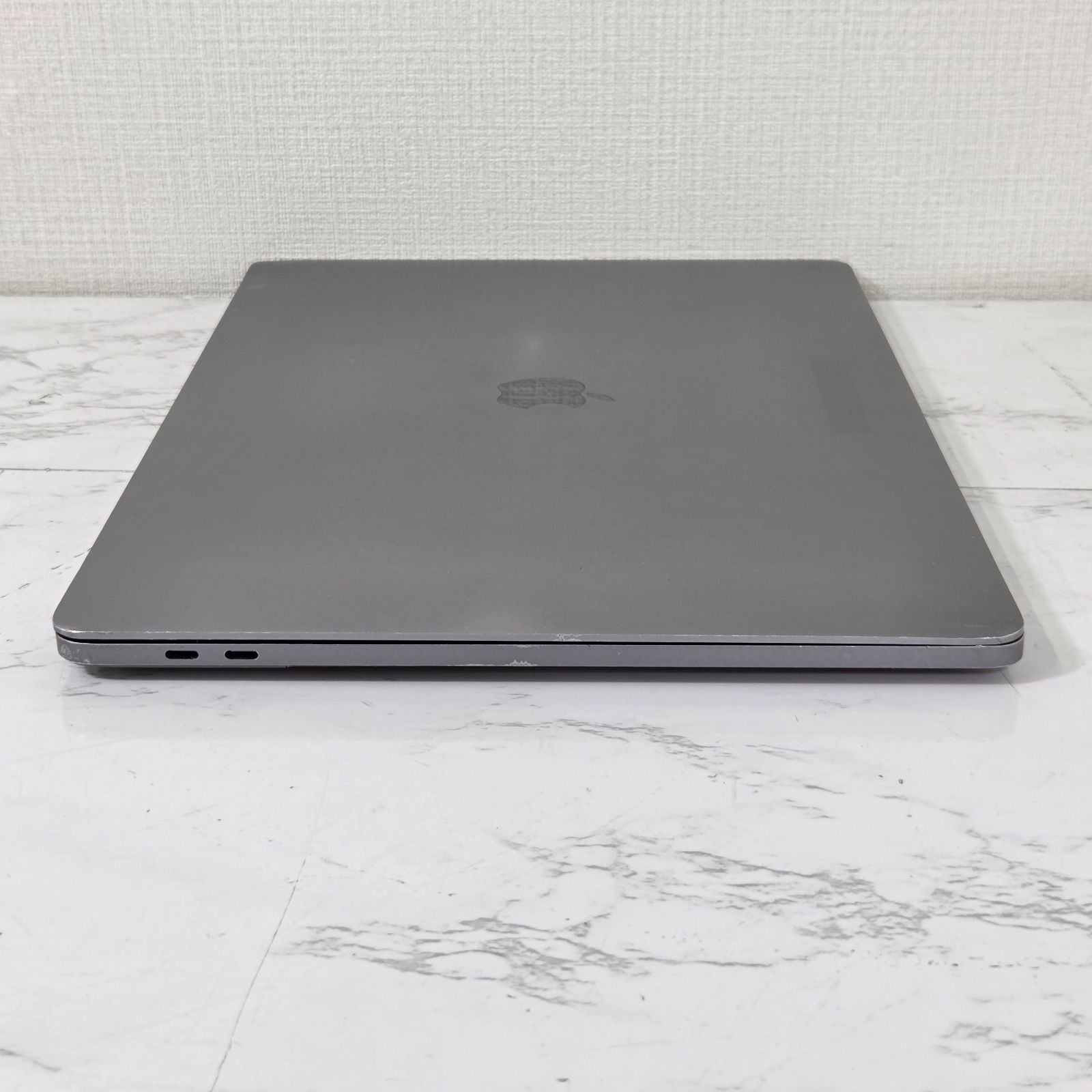 【傷あり】【1週間保証】MacBook Pro 16-inch 2019 / Core i9（2019） / 32GB / 1TB / Radeon Pro 5500M / 充放電回数：809