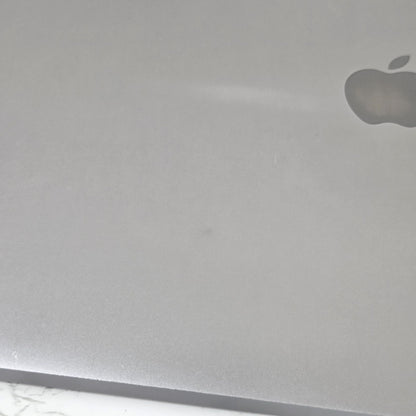 【傷あり】【1週間保証】MacBook Pro 16-inch 2019 / Core i9（2019） / 32GB / 1TB / Radeon Pro 5500M / 充放電回数：809