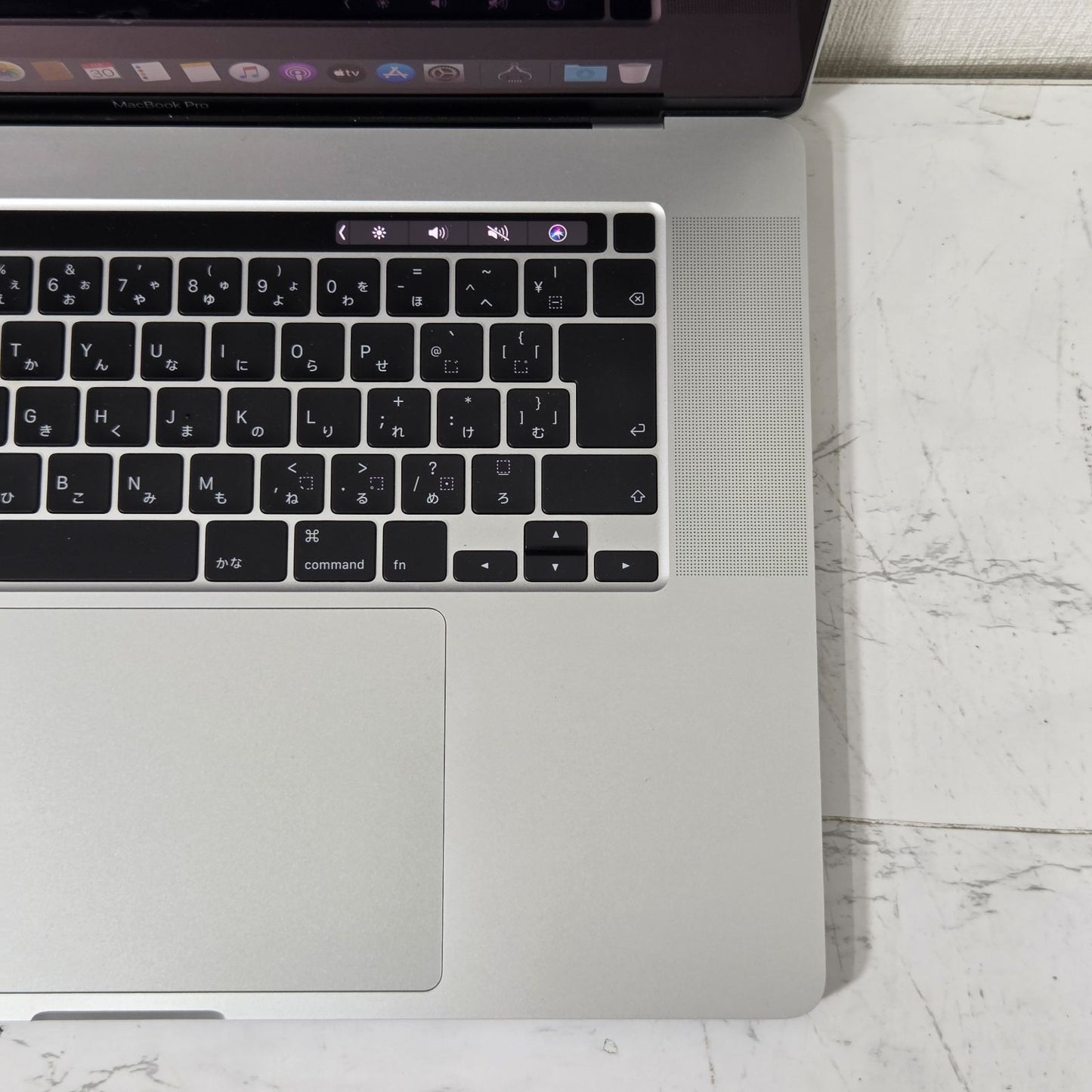 【良品】【1週間保証】MacBook Pro 15-inch 2018 / Core i9 / 32GB / SSD500GB / Radeon Pro 560X / 充放電206回