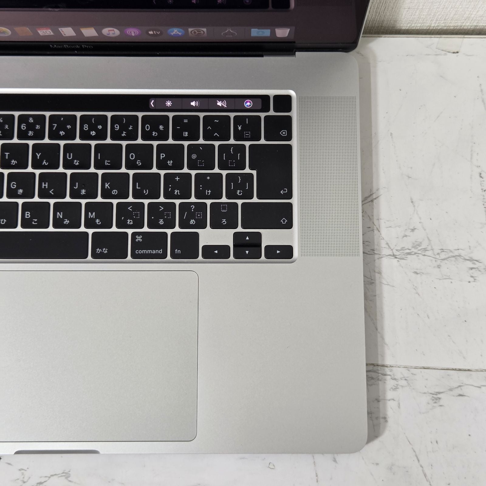 【良品】【1週間保証】MacBook Pro 15-inch 2018 / Core i9 / 32GB / SSD500GB / Radeon Pro 560X / 充放電206回