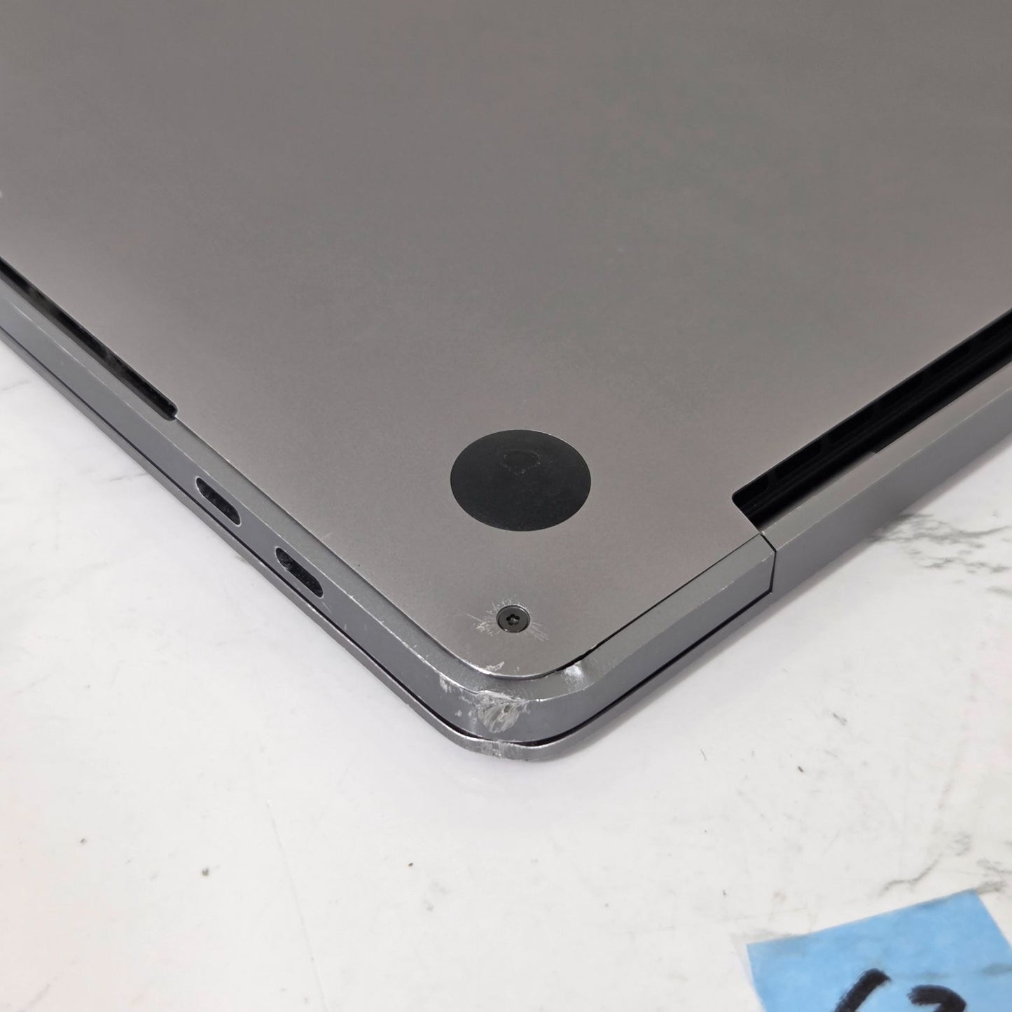 【傷あり】【1週間保証】MacBook Pro 16-inch 2019 / Core i9（2019） / 32GB / 1TB / Radeon Pro 5500M / 充放電回数：809