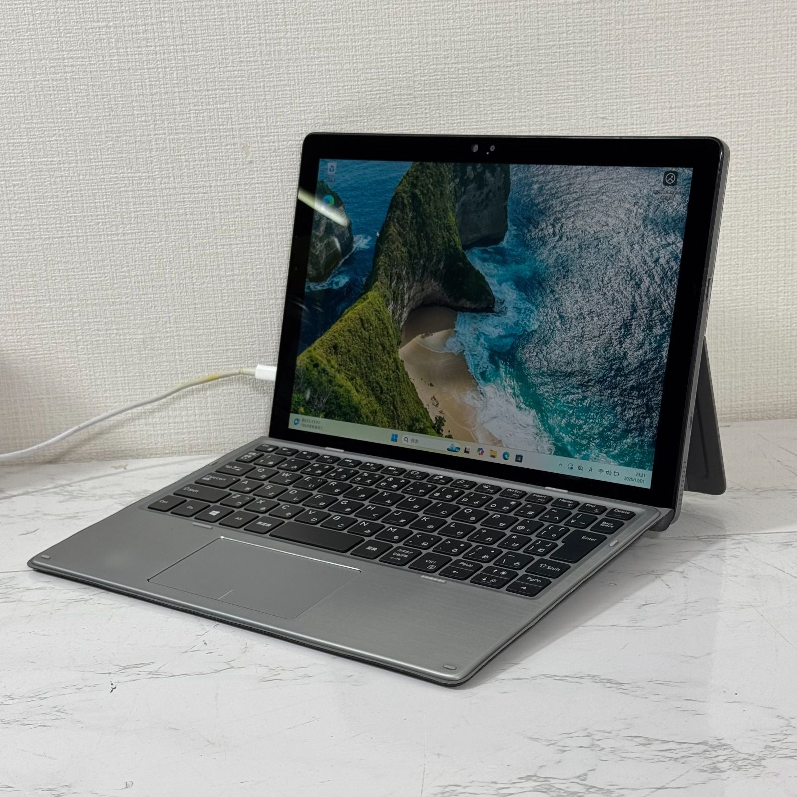 【タブレットPC】【1週間保証】Dell Latitude 7200 2-in-1 / Core i5-8265U / 8GB / SSD256GB / UHD620 / Windows 11 Pro / 12.3インチFHD