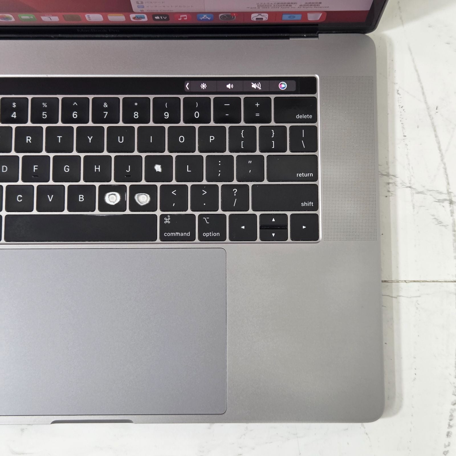 【1週間保証】MacBook Pro 15-inch 2018 / Core i9（2018） / 32GB / SSD1TB / Radeon Pro 560X 4GB / 充放電406回