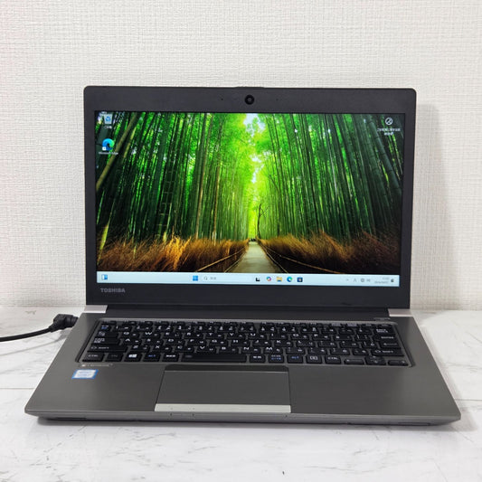 【良品】【1週間保証】TOSHIBA / i7-8550U / 8GB / 256GB / Win11