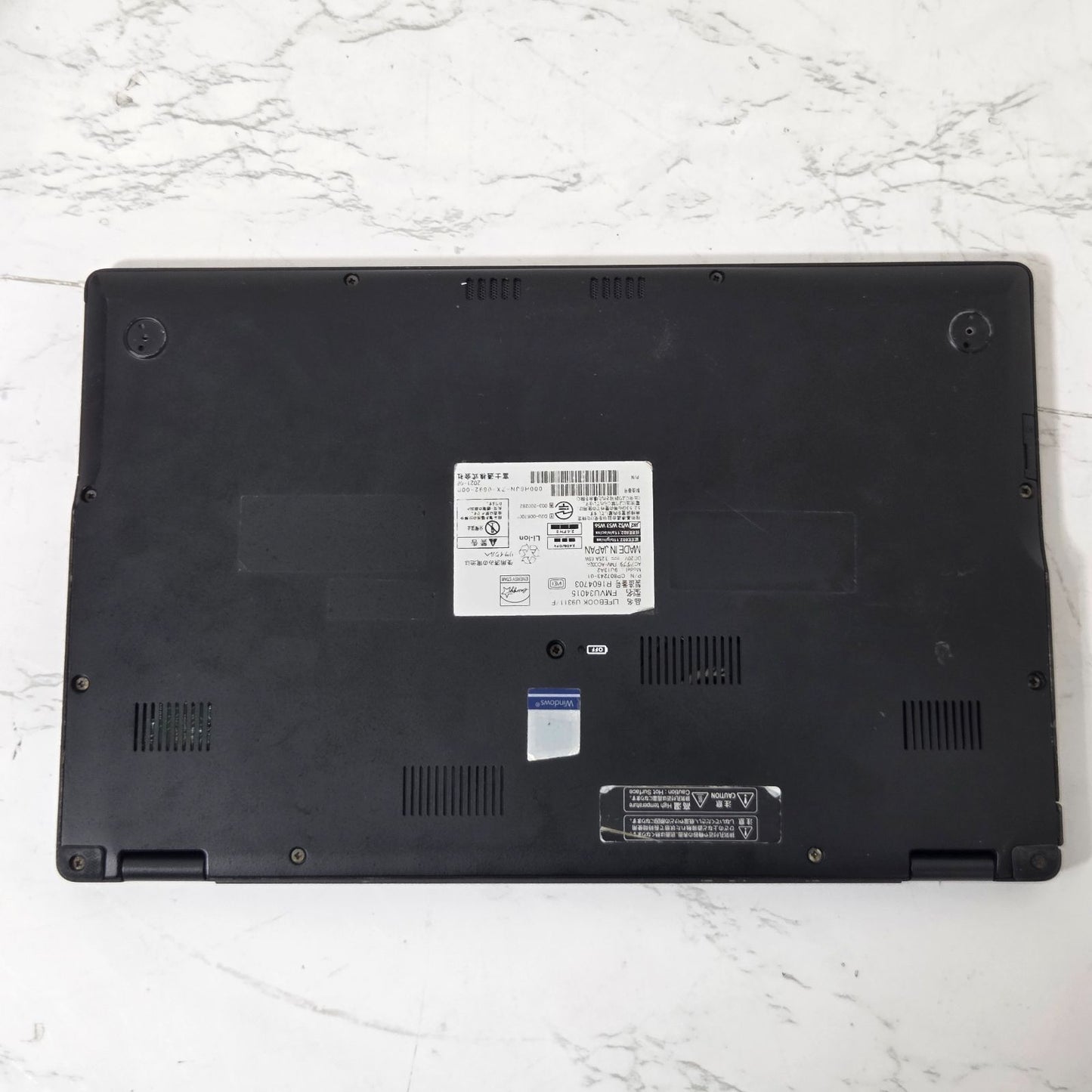【良品】【1週間保証】Fujitsu / i7-1185G7 / 16GB / 256GB / 13.3インチ / Win11