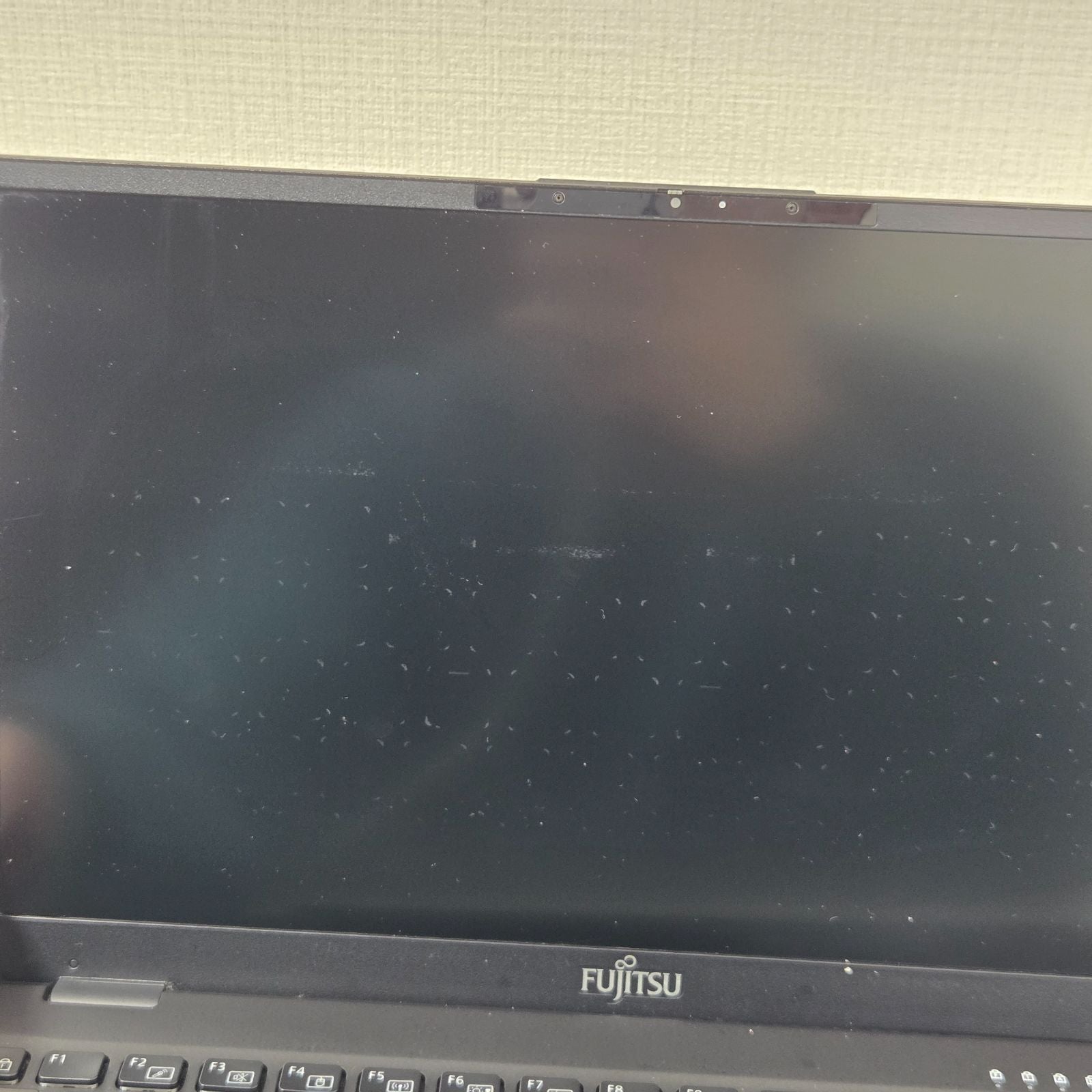 【良品】【1週間保証】Fujitsu / i7-1185G7 / 16GB / 256GB / 13.3インチ / Win11