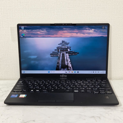 【良品】【1週間保証】Fujitsu / i7-1185G7 / 16GB / 256GB / 13.3インチ / Win11