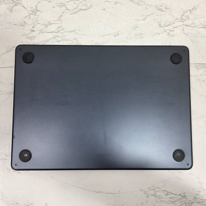【傷あり】【1週間保証】MacBook Air 14インチ / 2022 / M2 / 16GB / 512GB