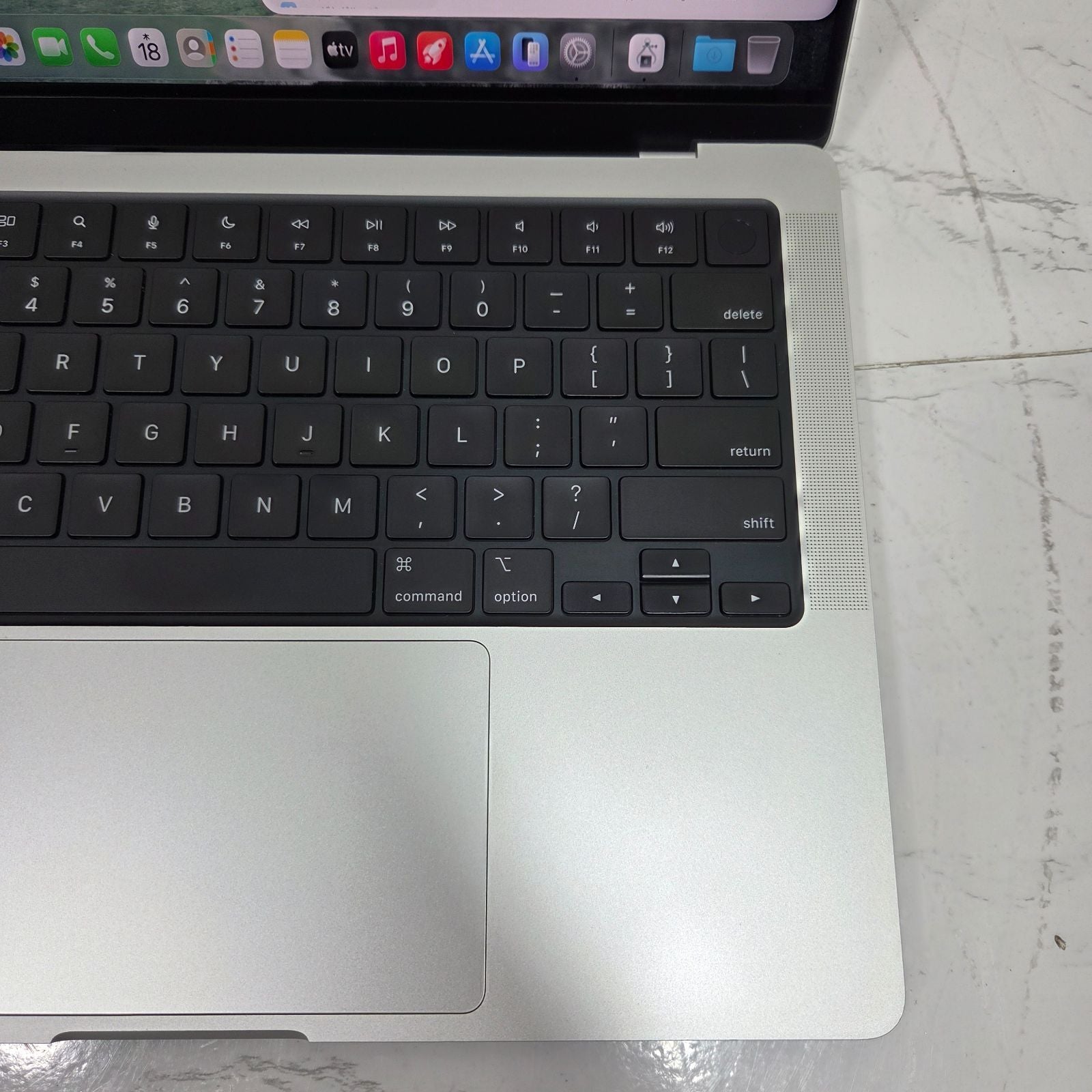 【良品】【1週間保証】MacBook Pro 14インチ / 2023 / M2 Max / 32GB / 1TB