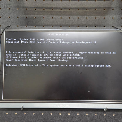 HP ProLiant MicroServer Gen8 / Xeon E3-1265L v2 2.50GHz / メモリ16GB