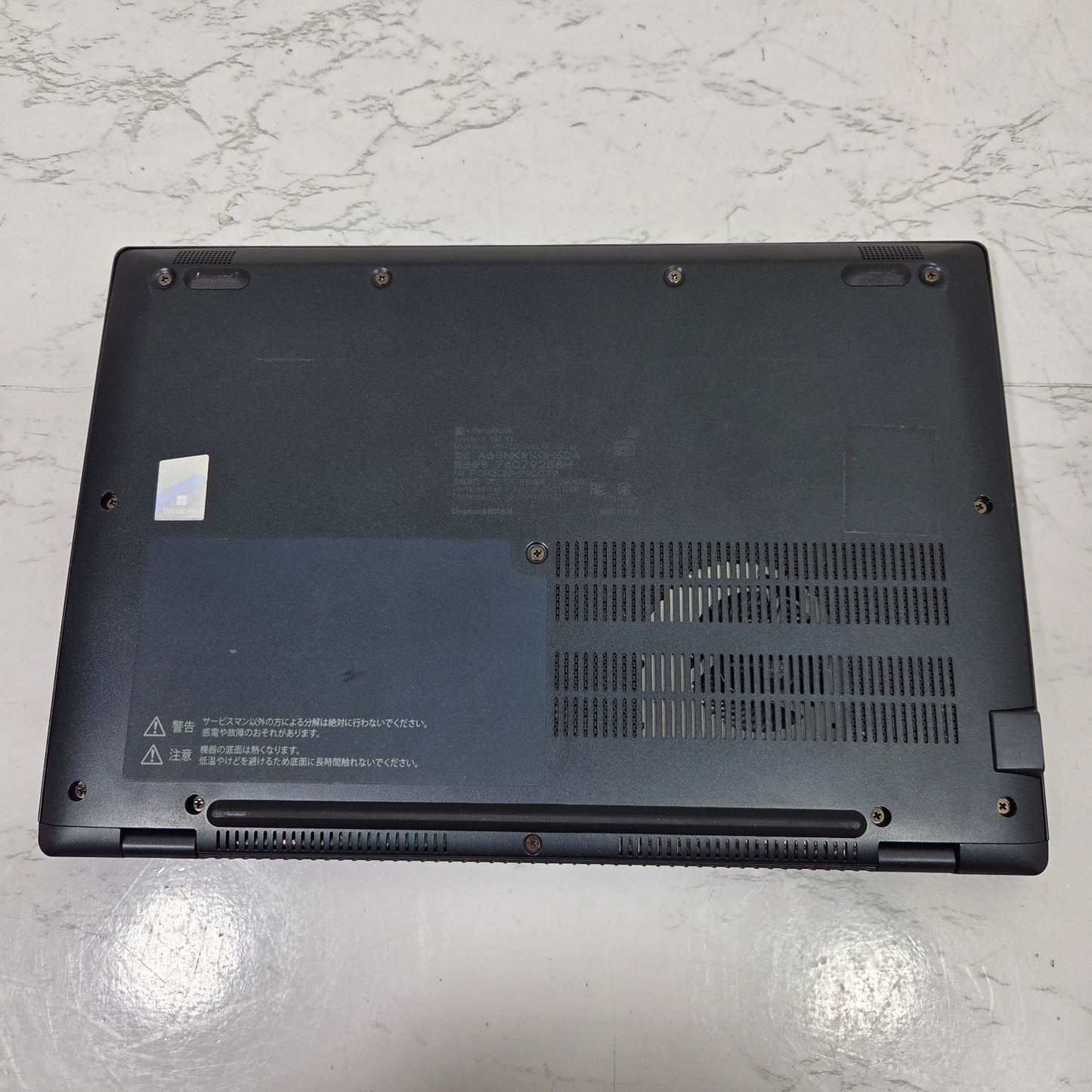 【美品】【1週間保証】DYNABOOK / Core i7 1255U / 32GB / 512GB / Win11 000956