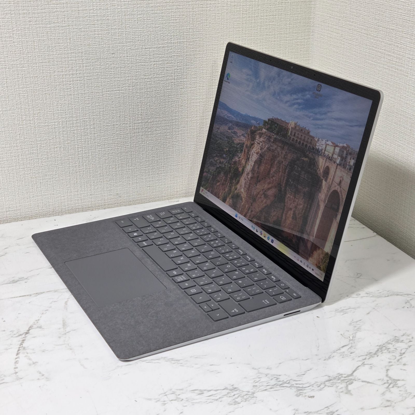 【良品】【1週間保証】Surface Laptop 4 / Core i5 1145G7 / 8GB / 256GB / Win11 001063