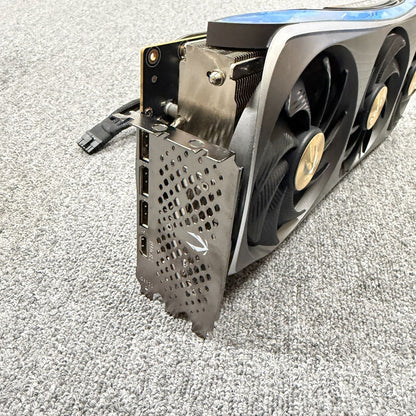 ZOTAC GAMING GeForce RTX 4090 AMP Extreme AIRO