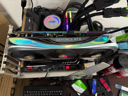 ZOTAC GAMING GeForce RTX 4090 AMP Extreme AIRO