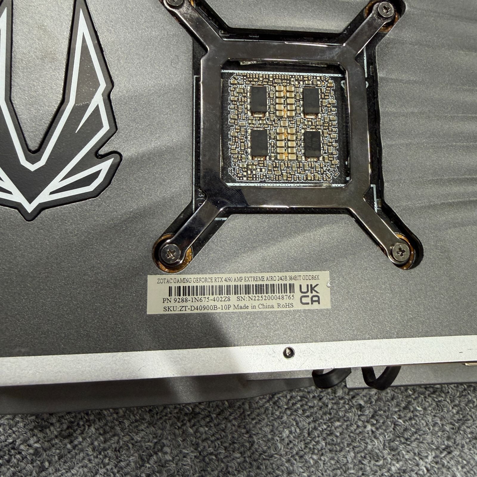 ZOTAC GAMING GeForce RTX 4090 AMP Extreme AIRO