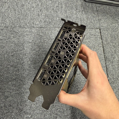 NVIDIA TITAN V Volta 12GB HBM2 Founders Edition 業務用 GPU