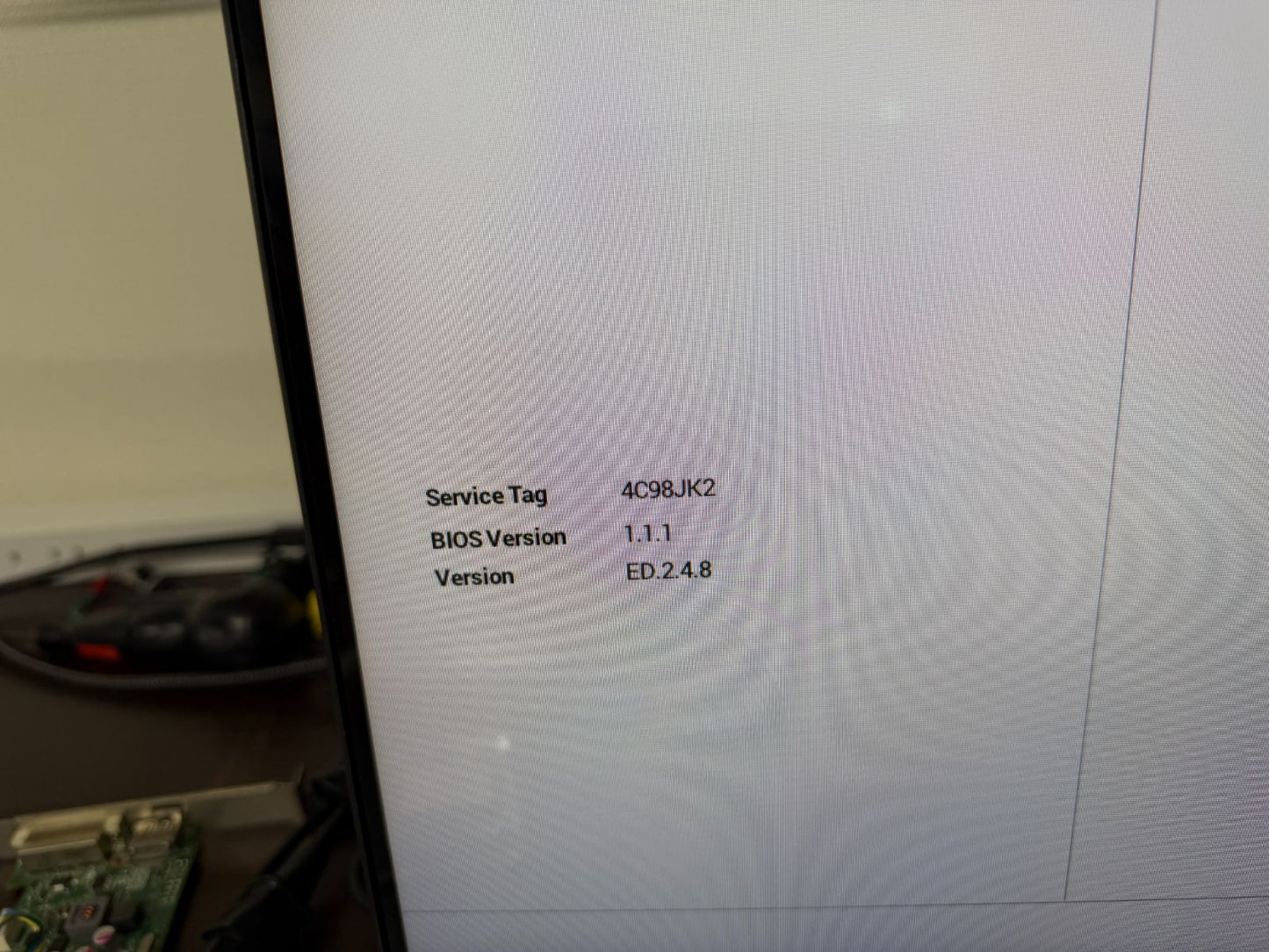 【ジャンク】Dell Inspiron 27 7710 All-in-One / Core i7-1255U / 27インチ 液晶不良・部品欠品