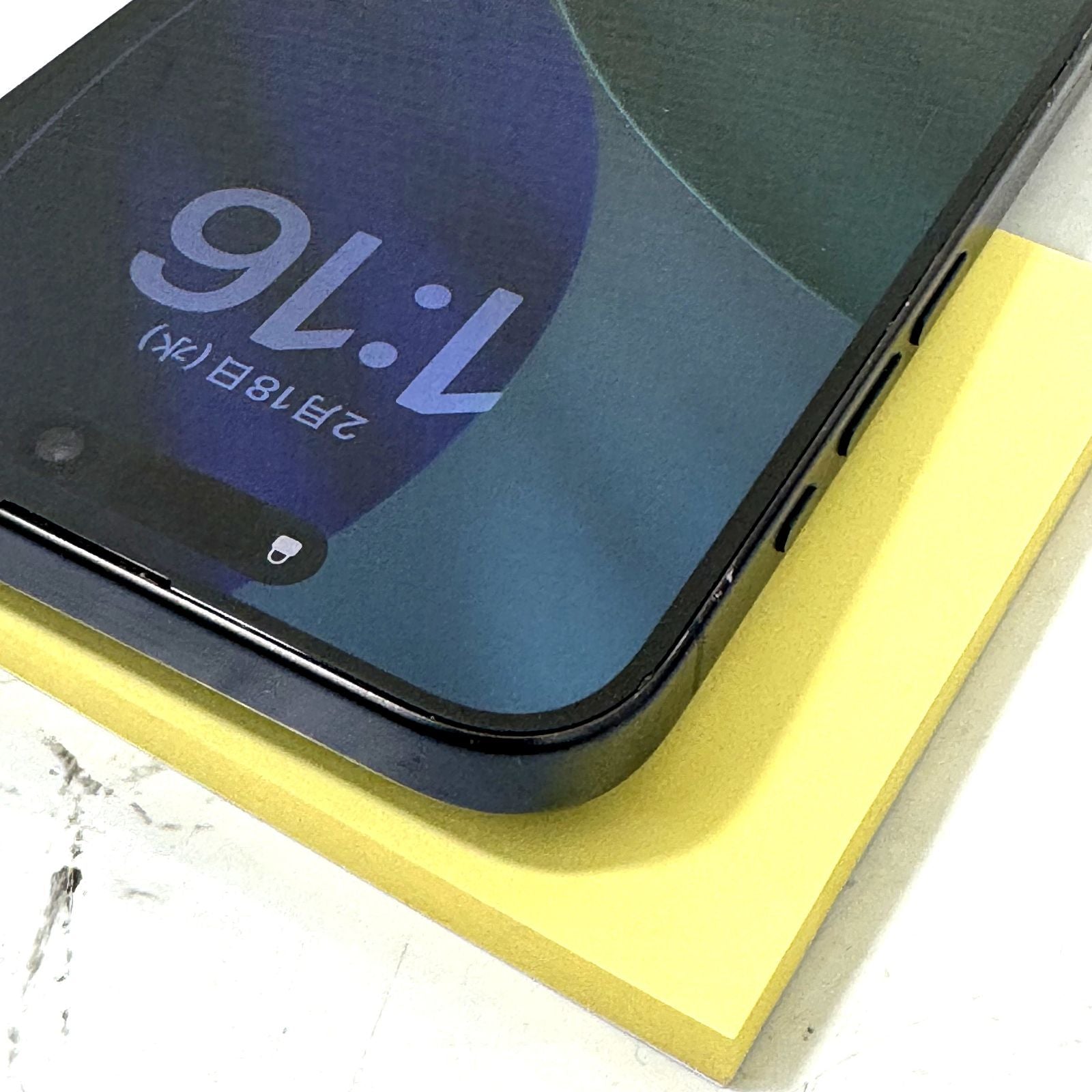 【傷あり】【1週間保証】iPhone 15 Pro Max 512GB SIMフリー（SIMロックなし） 最大容量89% 充放電375回 MU6X3J/A