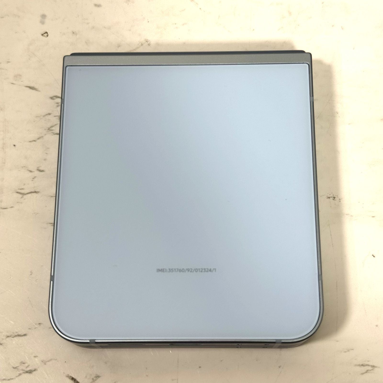 1【良品】【1週間保証】Samsung Galaxy Z Flip6 256GB ブルー SCG29