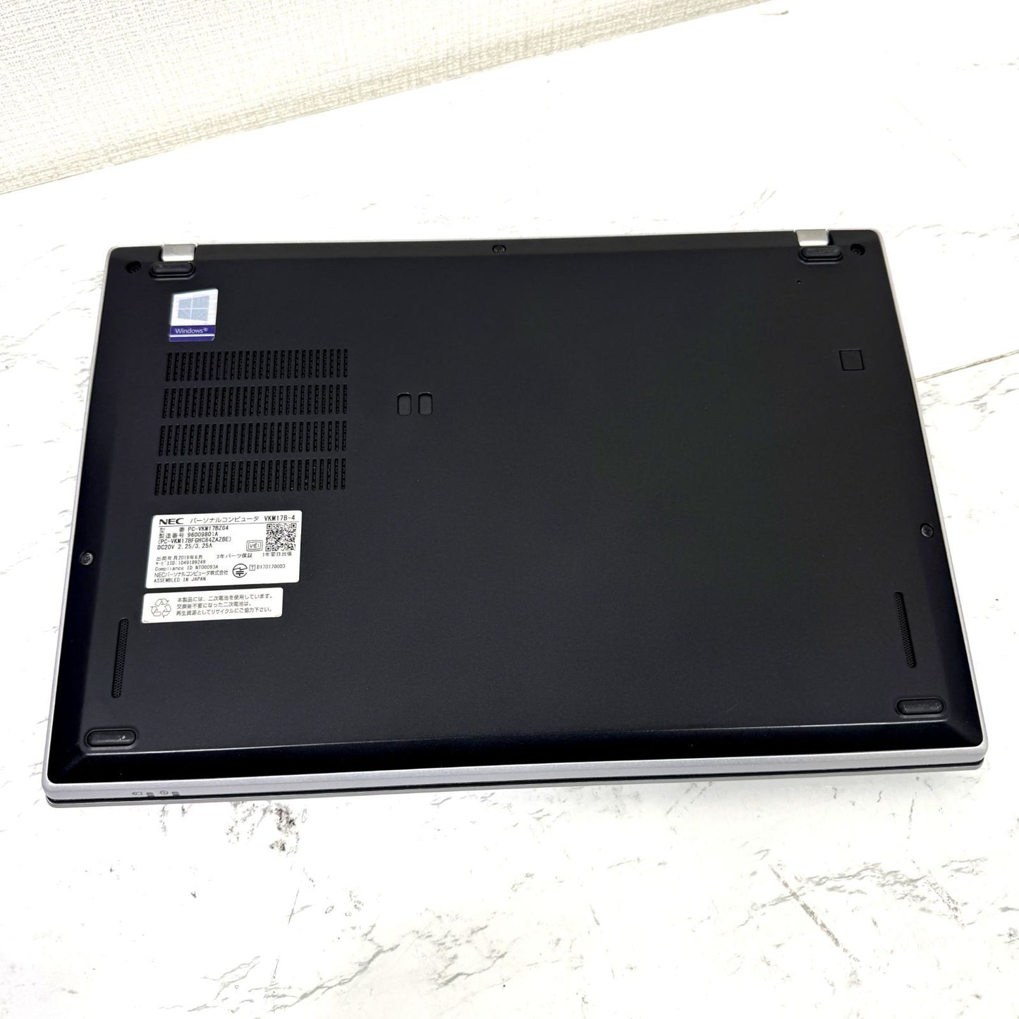 【美品】【1週間保証】NEC VersaPro VKM17/B-4 / Core i5 8350U / 8GB 000985