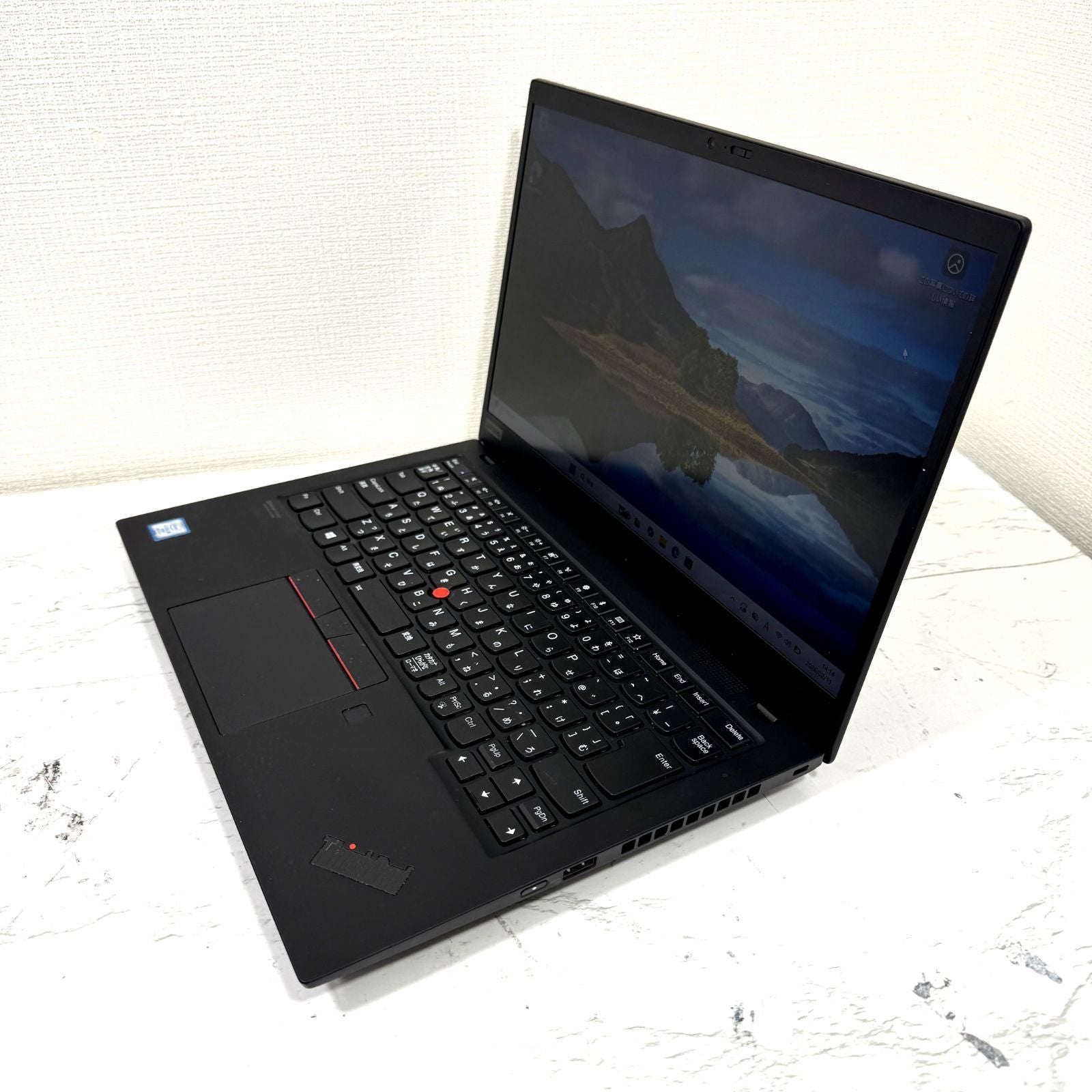 【美品】【1週間保証】Lenovo X1 Carbon 2019 / Core i5 8365U / 8GB 000763